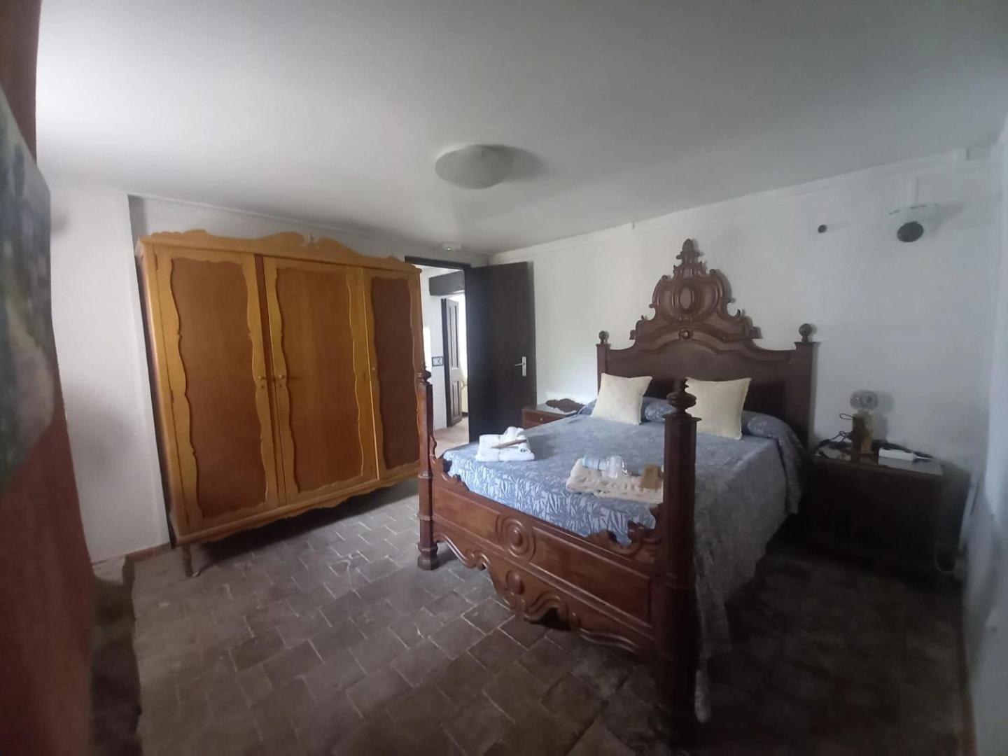 Hostal Rural Mas Blanc San Martín de Centellas Екстериор снимка